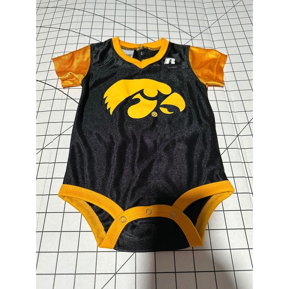 Russell Iowa Hawkeyes Baby Football Jersey Bodysuit Black Gold 12M 3AIZQ06 APR15